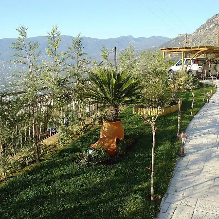 Amazing 2-bed In Spectacular With Stunning Sea Views * ורגה קלמטה