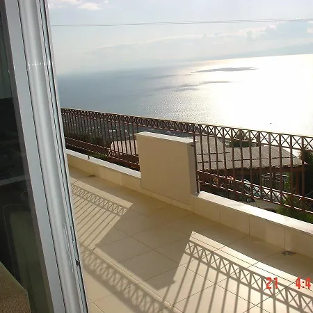 Amazing 2-bed In Spectacular With Stunning Sea Views * Verga Kalamata