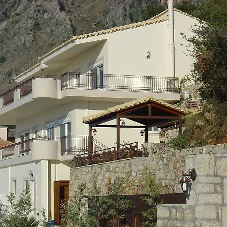 Ferienhaus Amazing 2-bed In Spectacular With Stunning Sea Views *