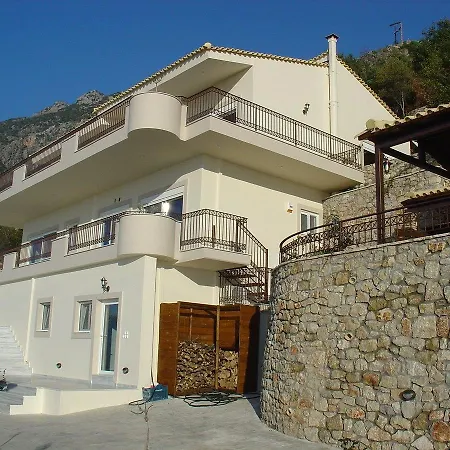 Amazing 2-bed In Spectacular With Stunning Sea Views * Verga Kalamata